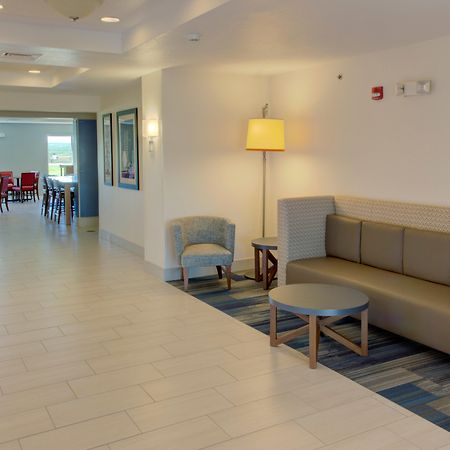 Holiday Inn Express & Suites Le Mars By Ihg Dış mekan fotoğraf