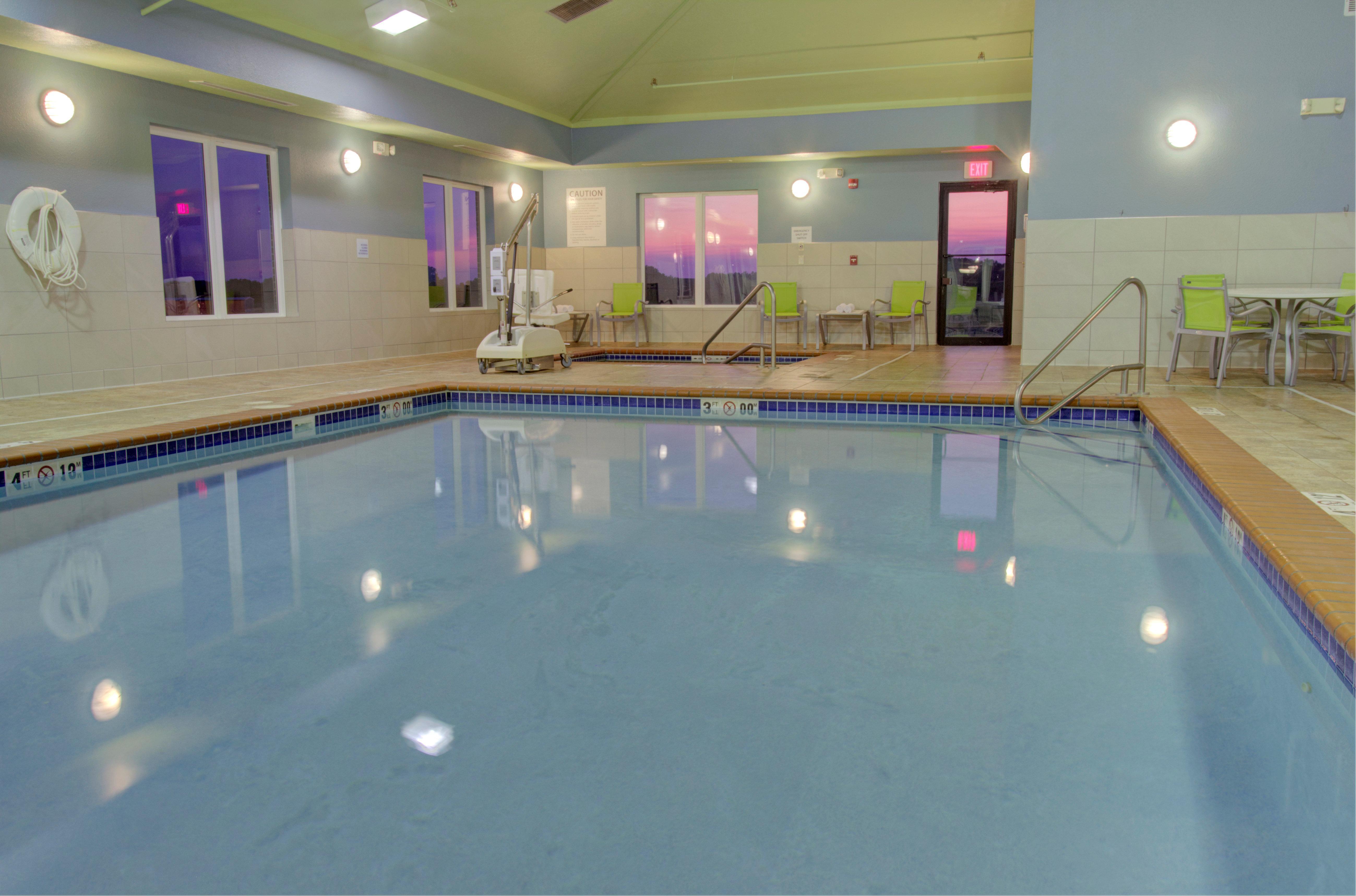 Holiday Inn Express & Suites Le Mars By Ihg Dış mekan fotoğraf
