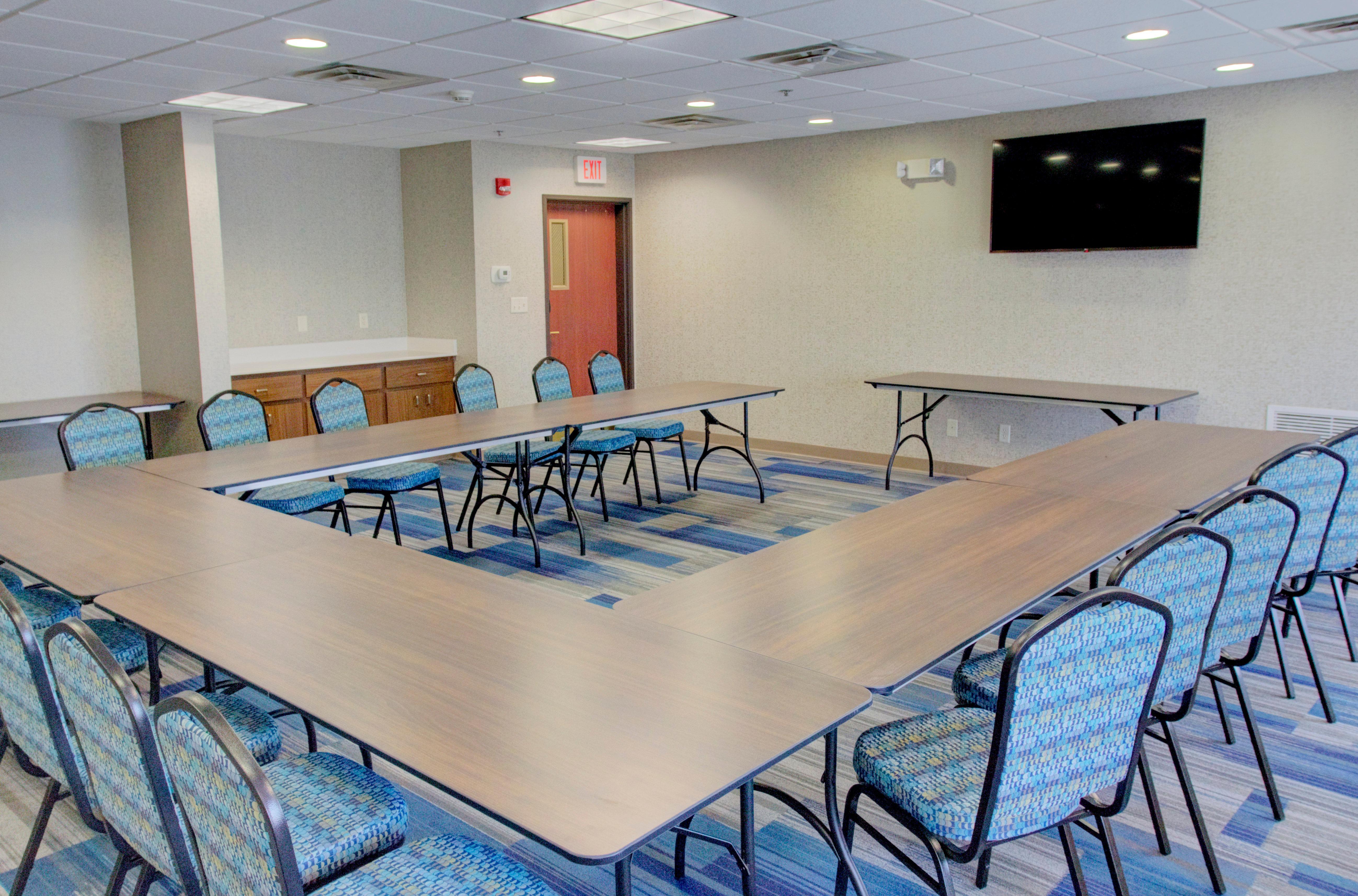 Holiday Inn Express & Suites Le Mars By Ihg Dış mekan fotoğraf